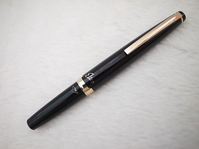 B906 1970s 百樂 日本製 黑桿短鋼筆 18k 細軟尖(8成新)(橢圓尖)