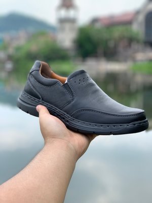 Clarks克拉克男樂福鞋休閒套腳皮鞋 超輕減震商務男皮鞋 工作皮鞋 黑色 39-44