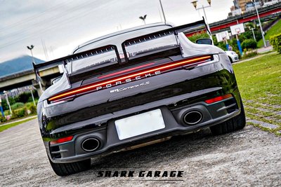 ✽顯閣商行✽德國原廠TECHART Porsche 992 Carrera 大尾翼 改裝 空套 Sport design
