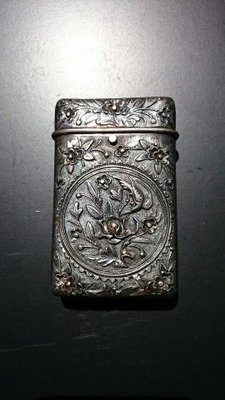 【紅蓮賞翫】 精緻銀雕日本老煙盒