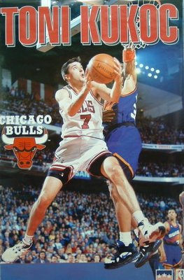 NBA早期公牛隊歐洲金童Toni Kukoc庫柯奇原版海報1994年發行