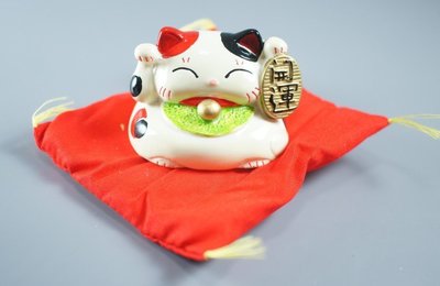 「還願佛牌」日本 進口 招財貓 開運貓 紅墊子