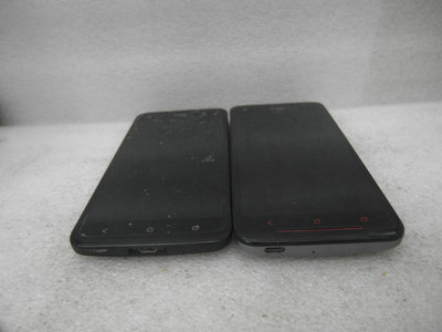 [快樂99]-HTC 901e / X920d 兩支手機 [請自行檢測問題.標到賺到]-99元起標(M545)