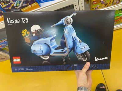 盒組 LEGO 10298 Creator-偉士牌機車