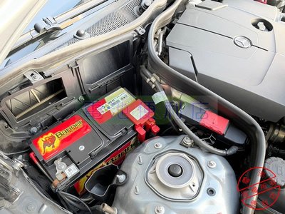 [電池便利店]BENZ W212 W213 E250 E300 換電池 BANNER紅牛 L4 80Ah AGM