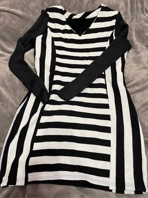 黑白條紋內細絨保暖小洋裝連身裙性感洋