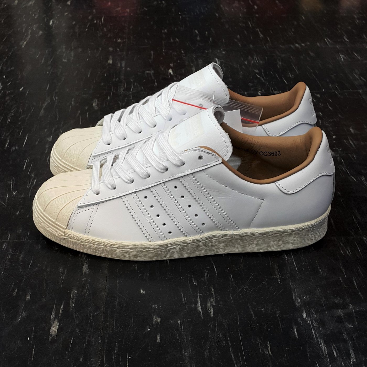 Adidas superstar 2025 80s edifice