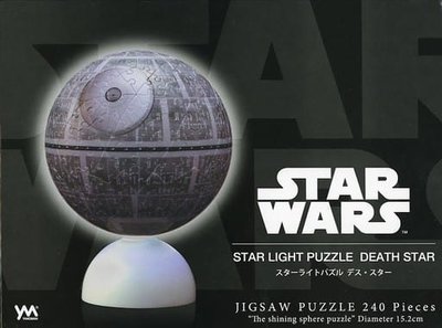 2024-234 3D立體塑膠球型240片日本拼圖．星際大戰七 - 死星-2 附LED底座 可當小夜燈