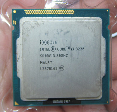 最後出清特價【1155 腳位】Intel® Core™  i3-3220 處理器 3M 快取3.30 GHz  雙核四緒