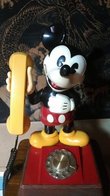 （天橋上的魔術師）1970s 普普風 迪士尼 米老鼠  米奇電話 不是按鍵撥號 是更早期的轉盤撥號