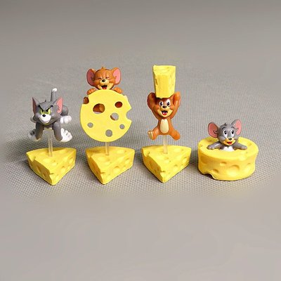 【佩斯多】湯姆貓與傑利鼠 貓抓老鼠 4款一組 乳酪起司 造型 可愛 玩具 公仔 蛋糕 烘培 裝飾 生日 兒童 禮品