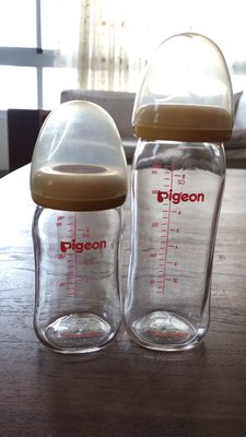 Pigeon貝親 - 母乳實感寬口玻璃奶瓶 240ml&amp;160ml 各一支 一次全賣