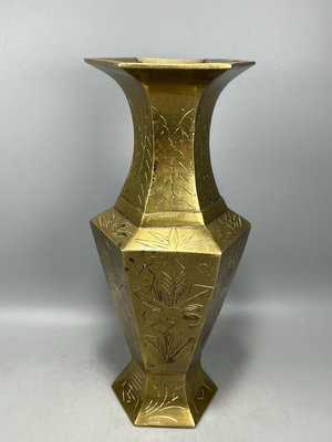 創匯時期銅花瓶，老銅花瓶花器，六角銅花瓶，手工鏨刻圖案，工藝8306