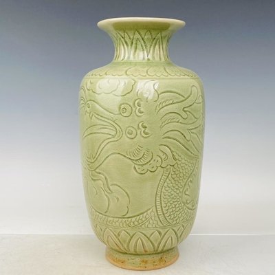 古瓷器 古董瓷器 耀州瓷龍紋花瓶高32公分直徑17公分編號20102300400-15196