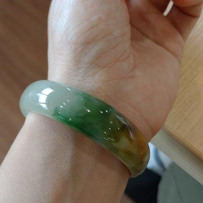 A貨緬甸翡翠冰玻璃種陽綠三彩手鐲 比玻璃種美 藏家款