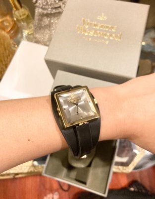 專櫃正品Vivienne Westwood很有型時尚手錶 女錶