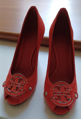 (二手7成新)TORY BURCH經典LOGO魚口楔型鞋6.5M(紅色牛皮)