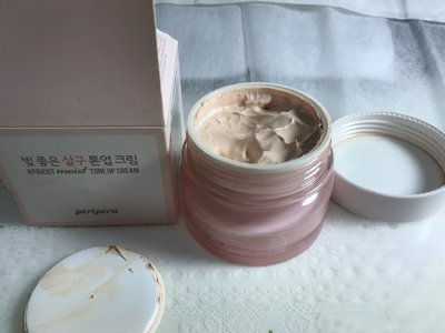韓國peripera~保濕強效杏桃素顏霜~用過