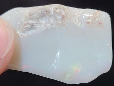 ***原礦屋*** 頂級歐泊(Opal)！A級澳洲蛋白石原礦4.2g (帶少許火彩)！(原礦、寶石、礦石、擺件、擺飾)