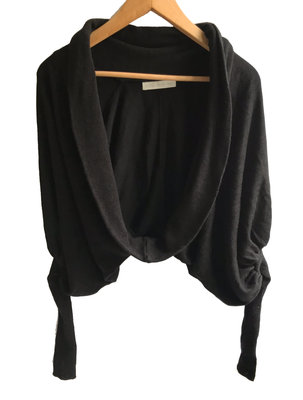 轉賣 Stella McCartney 史黛拉·麥卡尼 設計師 不規則設計 蝙蝠袖 毛衣 羊毛 針織 上衣 小外套 S