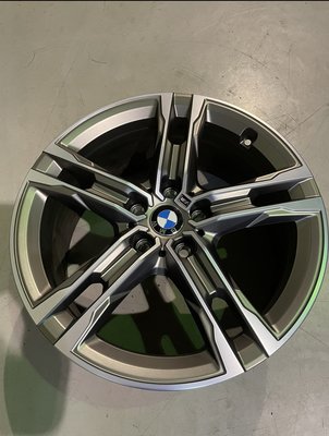 [台中上翔輪胎] BMW 230 原廠鋁圈新車落地18寸