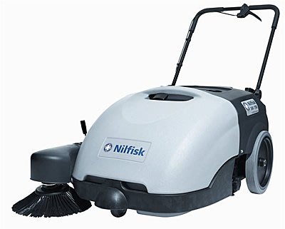 NILFISK SW750 自走式掃地機(電瓶),另售KARCHER 掃地機