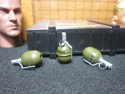 G2工兵裝備 ES PMC款1/6蛋型手榴彈一顆 mini模型 不是真人用的