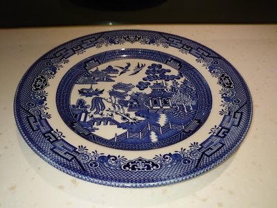 Churchill BLUE Willow Dinner Plate