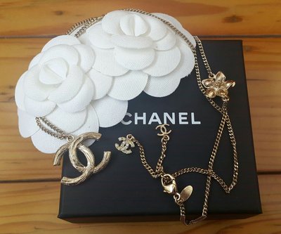 Chanel 香奈兒金色logo+金色立體花項鍊