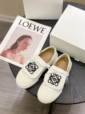 Jisoo代購 LOEWE拼色復古帆布餅乾鞋 2022新款文藝刺繡平底鞋 女款時髦板鞋