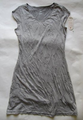 美國品牌［MERRELL］女短袖灰色休閒洋裝(編號0750) ~M