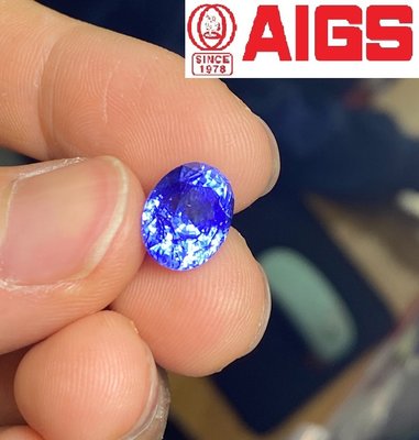【台北周先生】天然矢車菊藍藍寶石 8.02克拉 巨大 無燒無處理 錫蘭產 IF完美淨度 送AIGS證書