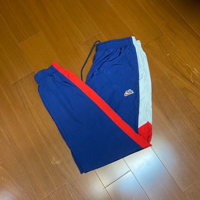 （Size XL) Nike 超帥防水防風束口長褲 （H)