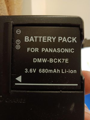 阿雪電源線，Panasonic國際牌 LUMIX 數位相機充電電池，型號：DMW-BCK7E，3.6V  680mAh，鋰電池 Li-ion