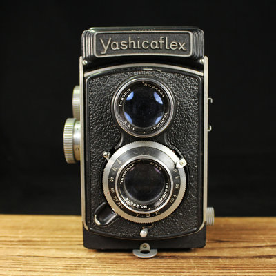 【桑園の】日本老相機 Yashicaflex 雙眼相機  底片相機 收藏 古董相機 P 6182