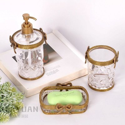緣古珍藏  印度浮雕黃銅水晶玻璃衛浴三件套北歐創意奢華歐式洗手液瓶肥皂盒 YY