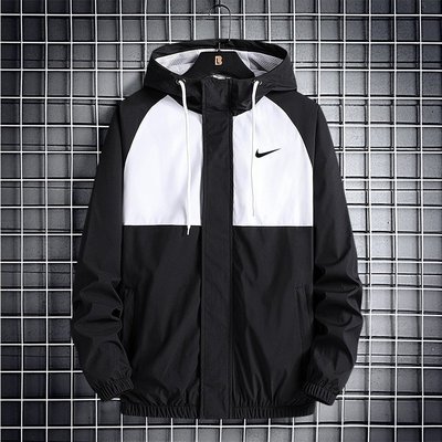 現貨熱銷-實拍Nike 耐吉運動外套 薄款風衣 防水 拉鏈口袋 訓練 跑步運動外套 連帽外套 超棒的衣服