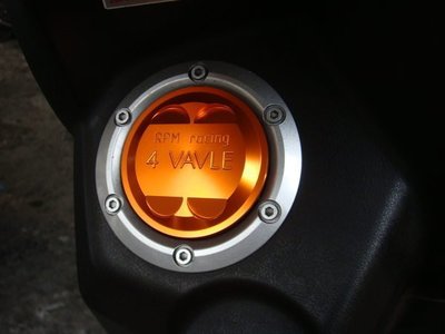 駿馬車業 出清 RPM 活塞式 指針型 顏色：藍、橘、金、紅 YAMAHA/KYMCO所有自動彈開油箱蓋車系