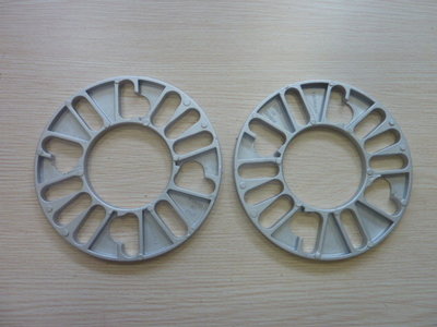高品質通用鋁合金車輪墊片 可用於 4/ 5 螺栓, 汽車輪轂墊片, 輪胎墊片 (厚度 6mm 8mm) 台灣製造
