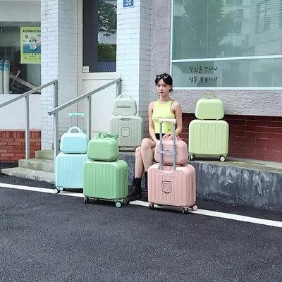 現貨 行李箱女18寸登機箱韓版多功能杯托旅行箱萬向輪超輕拉桿箱男