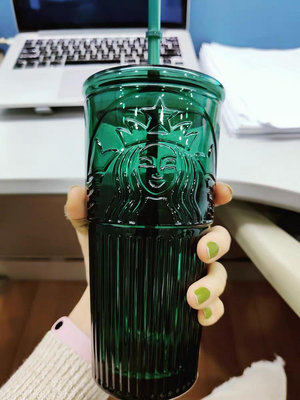 Starbucks 星巴克星巴克杯子550ml墨綠色女神款玻璃杯ins風大容量高顏值咕嚕吸管杯