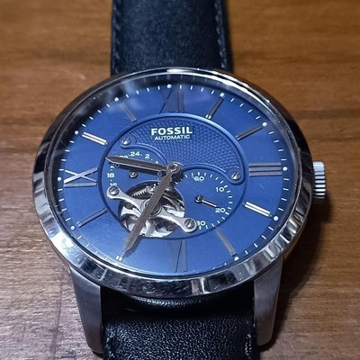 FOSSIL 爵士鏤 空機械錶藍面44mm