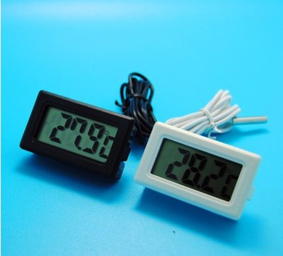 不挑色 水族温度计 附水銀電池 TPM-10 電子 數字式 數顯 溫度計 嵌入式 小型溫度表【TPM-10帶探頭】【B】