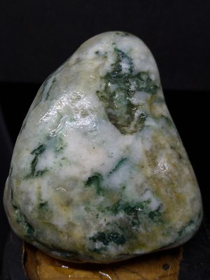 [礦鈺居]~花東玉石~(鈣化包漿年糕玉)~海洗石~154公克~