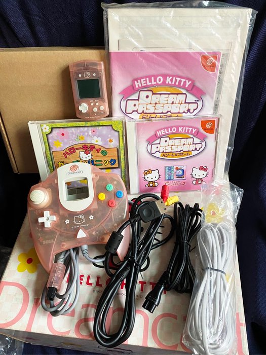 SEGA Dreamcast Hello Kitty 粉紅限定主機款 日本限定(Made in Japan)