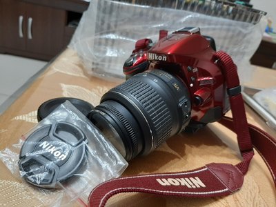 絕版鋼琴紅色Nikon單眼相機D5200(贈送大全配配件組合)