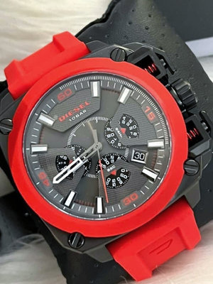 DIESEL Bamf 灰色錶盤 紅色橡膠錶帶 石英 三眼計時 男士手錶 DZ7368
