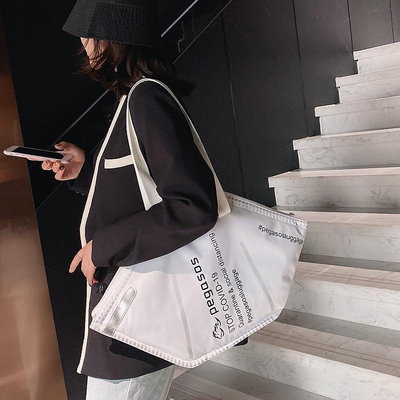 百货精品【品質保證】泰國新款小眾設計創意口罩造型單肩包大容量時尚環保手提袋潮