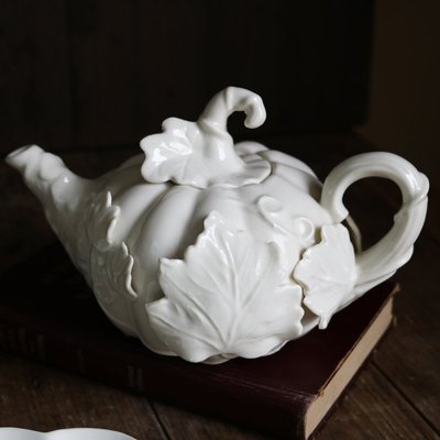 “正品”W2162出口歐洲陶瓷白色立體南瓜藤蔓造型茶壺/葉子浮雕甜品盤