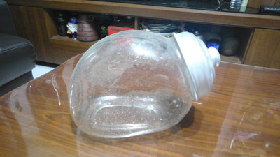 【阿維】早期~玻璃小型兔瓶糖果罐(透明白色).....